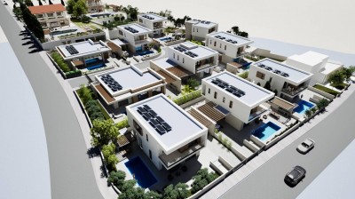 Relaxed Mediterranean Living